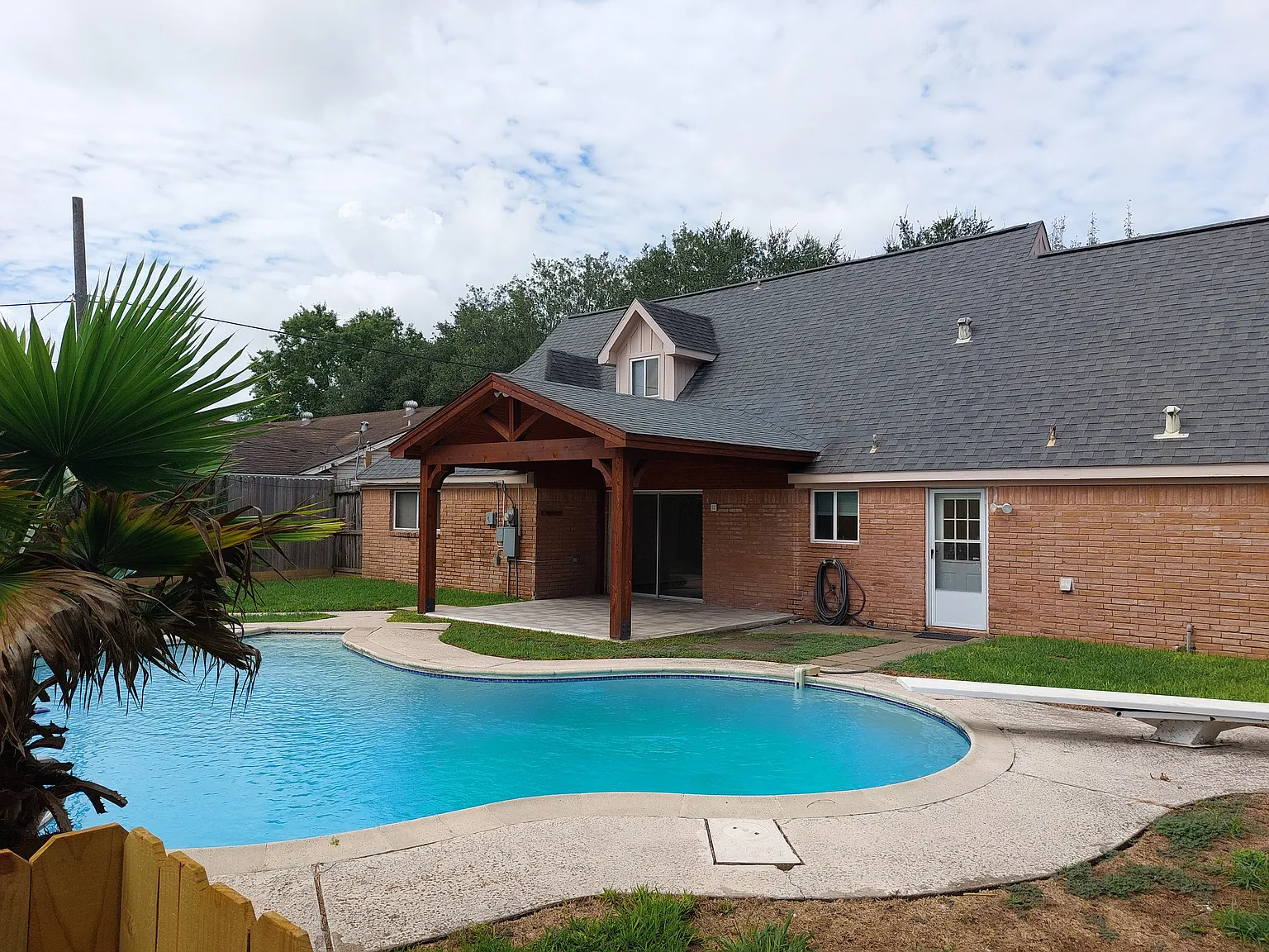 3307 Rockyridge Dr — Photo 3
