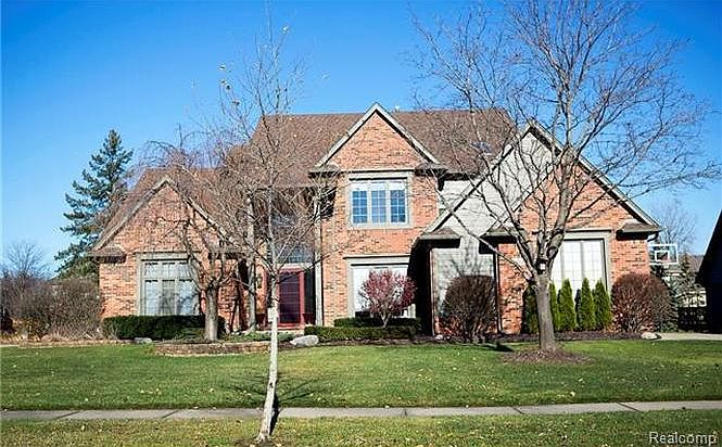 1st image of 1614 Lexington Dr