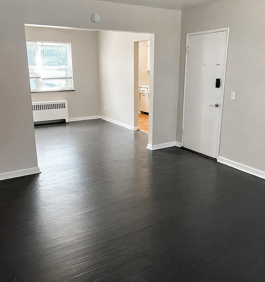 Asmann Apts — Photo 3