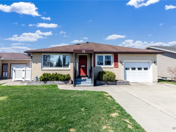 32 Biscayne Dr, Cheektowaga, NY 14225