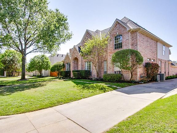 2nd image of 5802 Highland Hills Ln