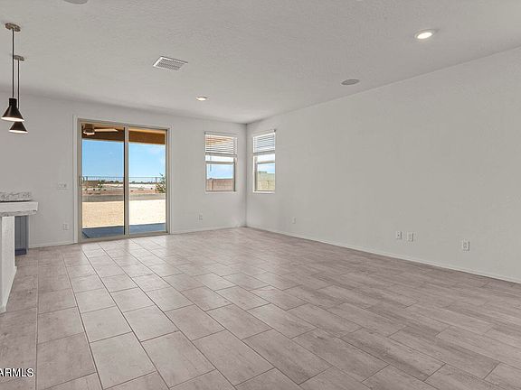 3rd image of 2694 N MULBERRY Place