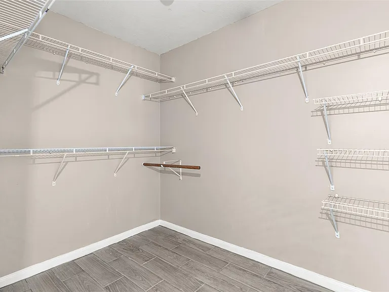 17250 Cricketbriar Ct — Photo 20