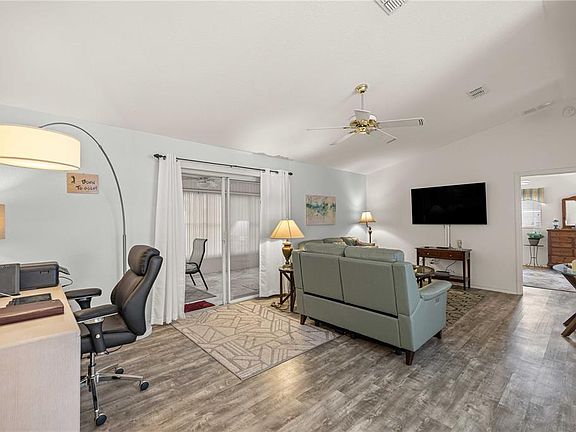 4th image of 13732 SE 88th Ct