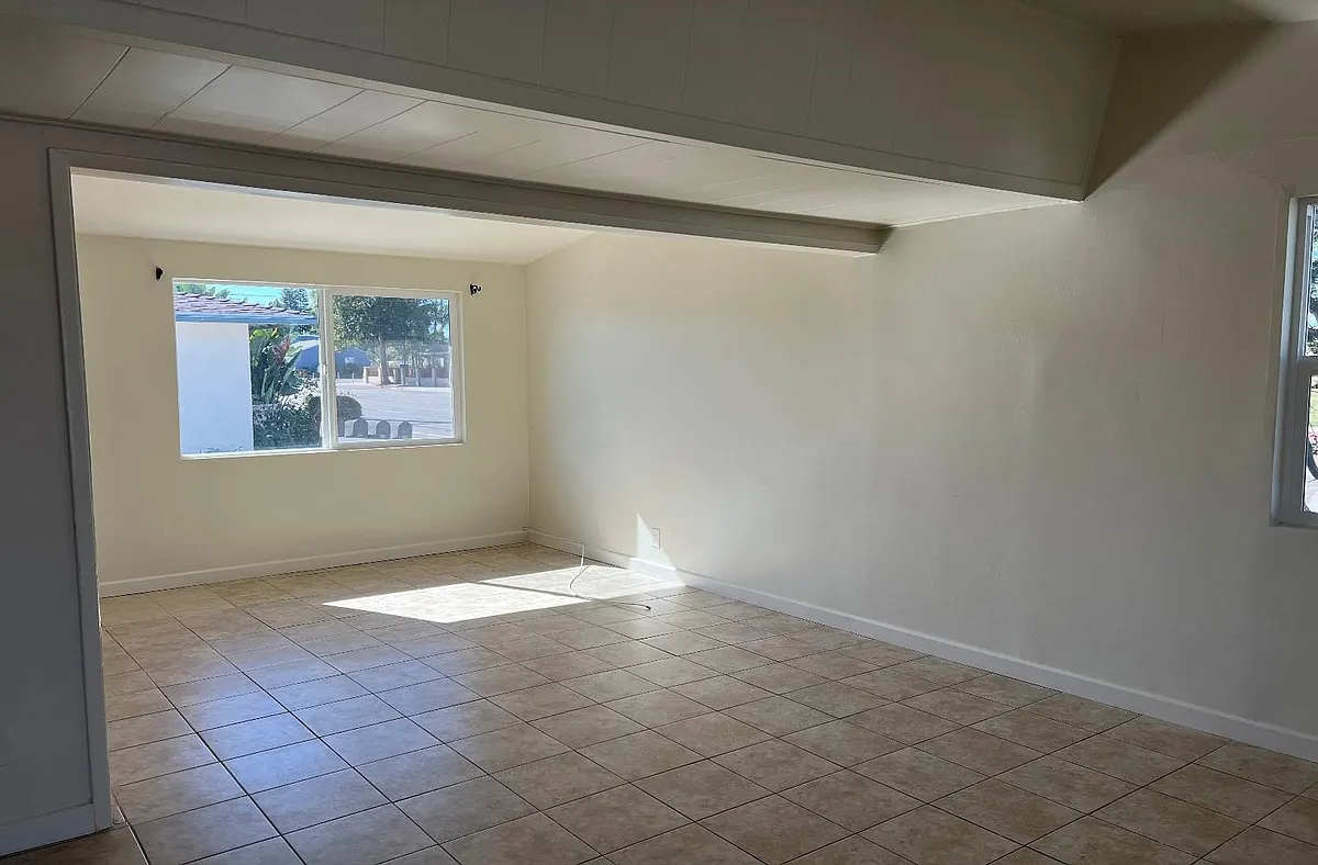 Building Photo - 2212 Placentia Ave #A