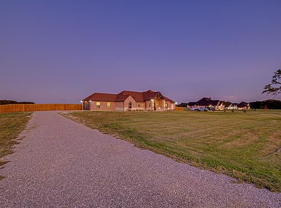 3rd image of 5851 County Road 2560