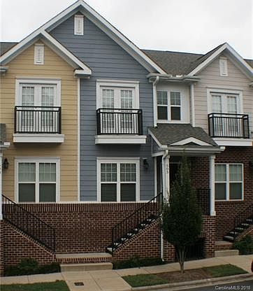 1st image of 505 Village Park Dr