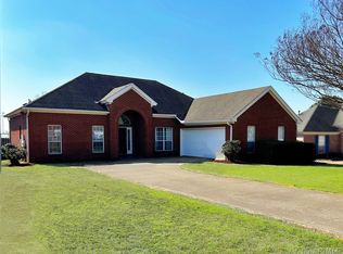 1906 Dundee Dr, Prattville, AL 36066
