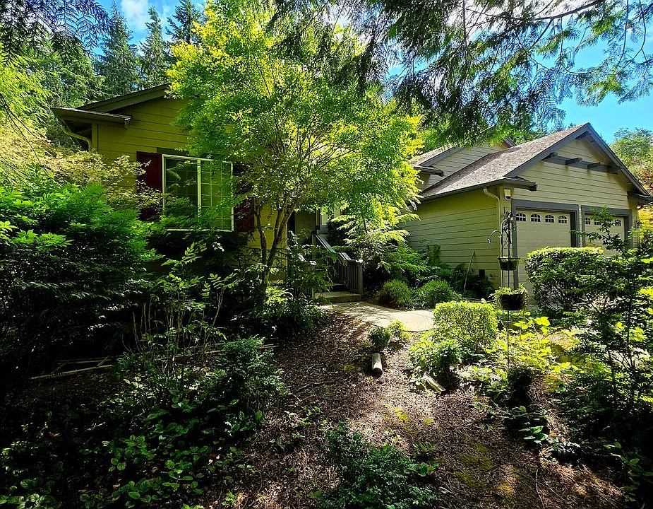 81 Mount Constance Way