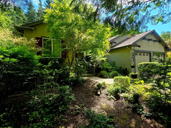 81 Mount Constance Way, Port Ludlow, WA 98365
