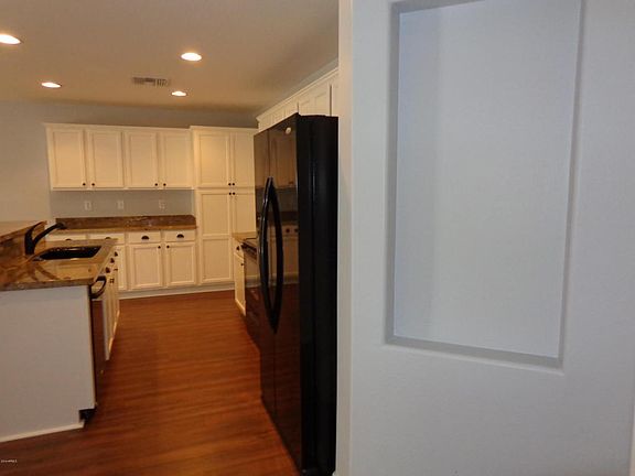 4th image of 2565 E Southern Ave Unit 113