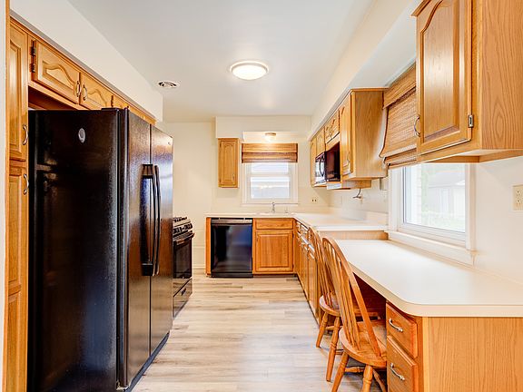 4th image of 4708 Woodland Ave