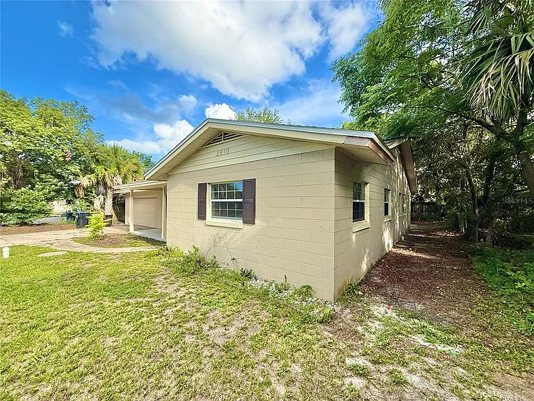 2810 Flowertree Rd — Photo 32