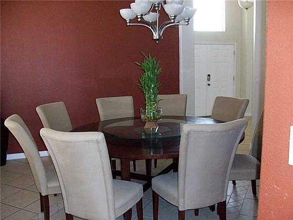 3rd image of 7381 La Casa Way