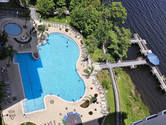 3rd image of 13427 Blue Heron Beach Dr #2-905