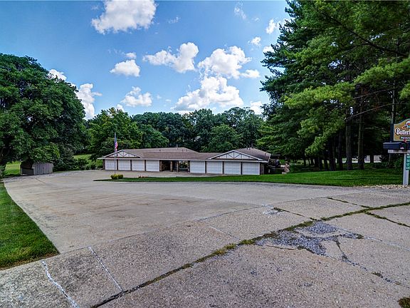 2nd image of 48 Sadowski Ct