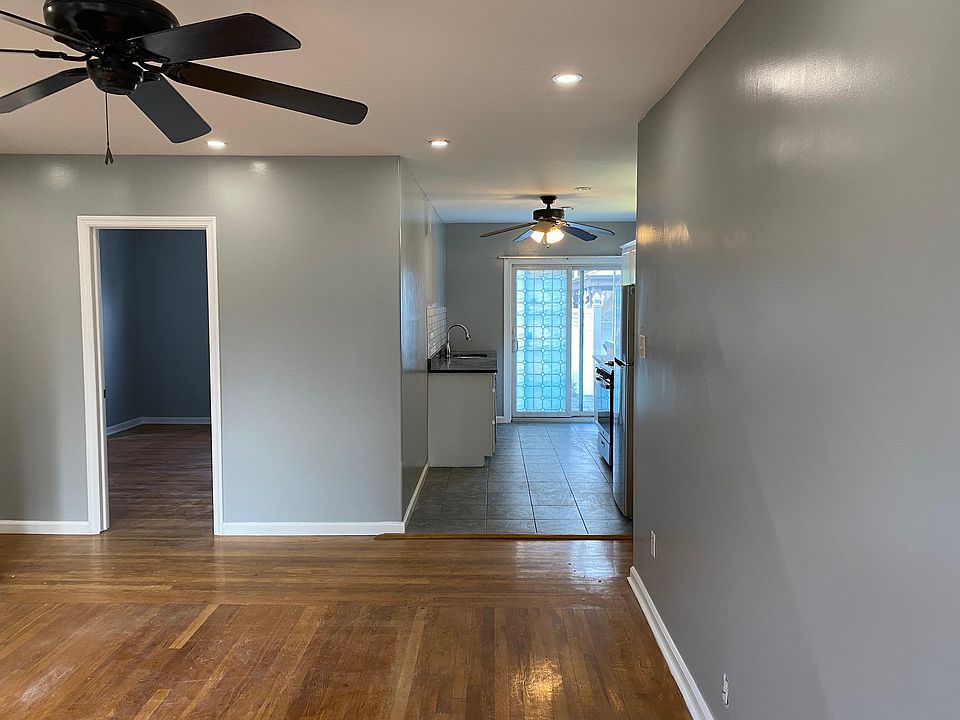 1st image of 81 Beechwood Pl