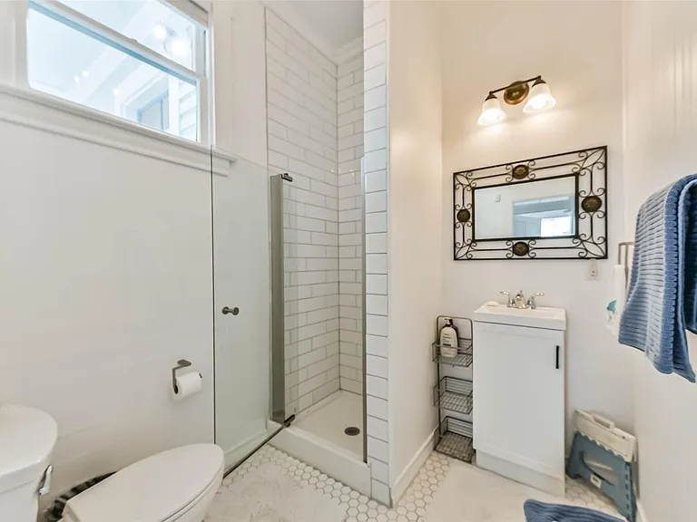 3301 Ursuline St — Photo 11