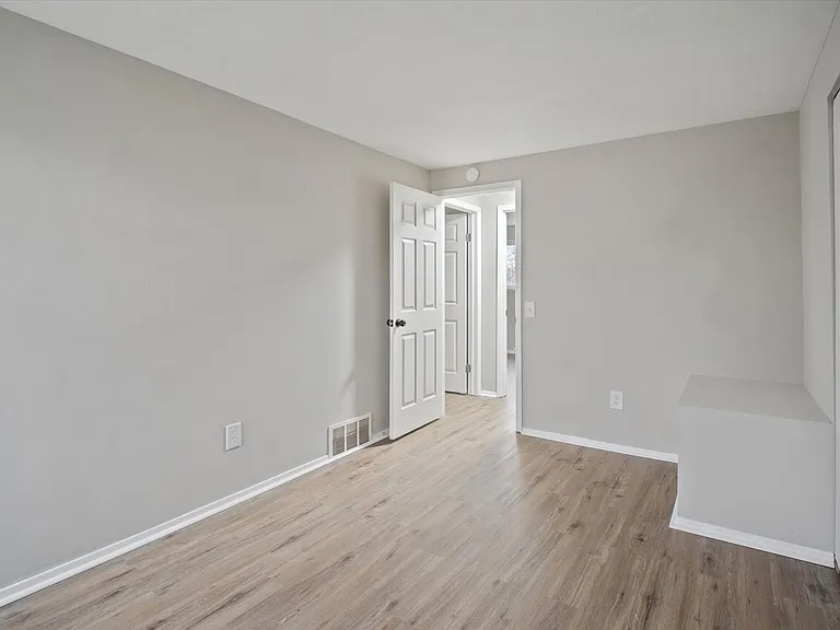 6699 Deer Ct — Photo 16