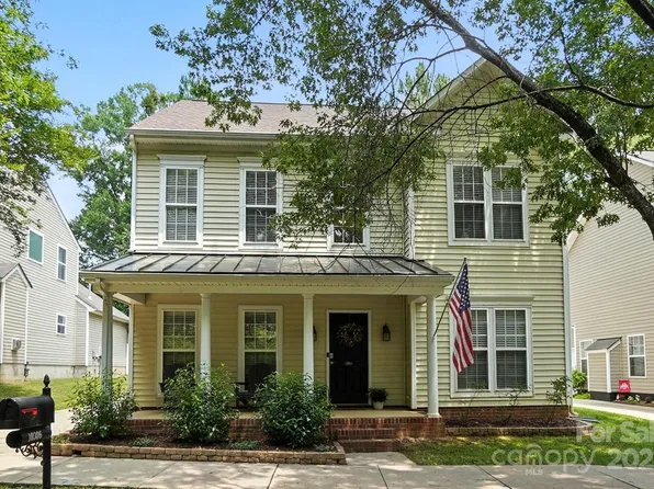 10306 Meadow Crossing Ln, Cornelius, NC 28031