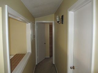 5th image of 2102 N 35th Ter