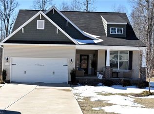 6474 Rogers Farm Rd, Pleasant Garden, NC 27313