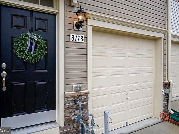 2nd image of 8118 Hollow Ct