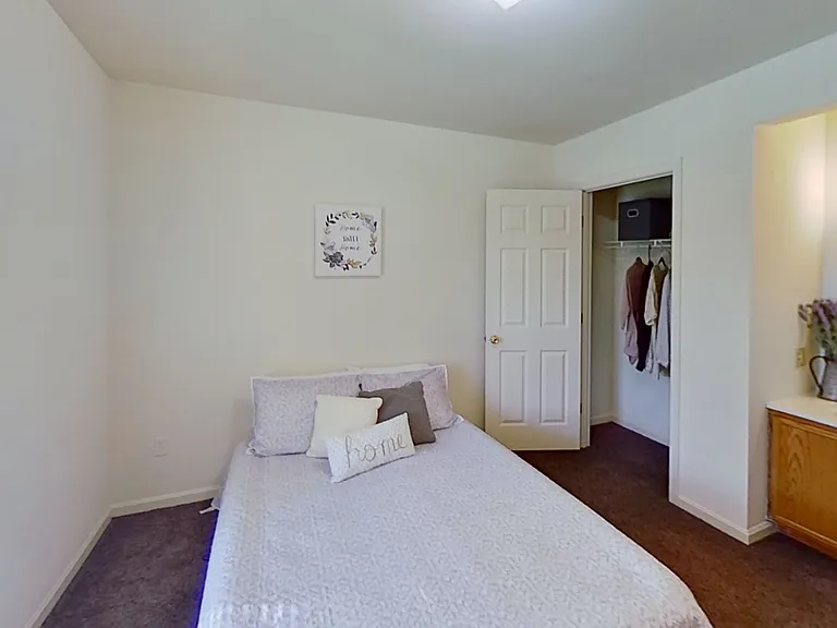 Cape-Cod Bedroom 1