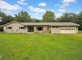 9876 N County Road 1200 E, Seymour, IN 47274