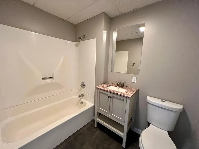 419 Cedar Ave #8 — Photo 1