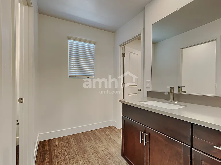 21382 S 231st St — Photo 13