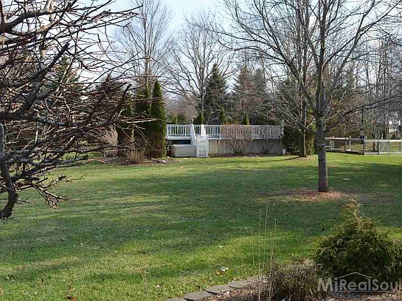 3rd image of 4544 Sedona Dr