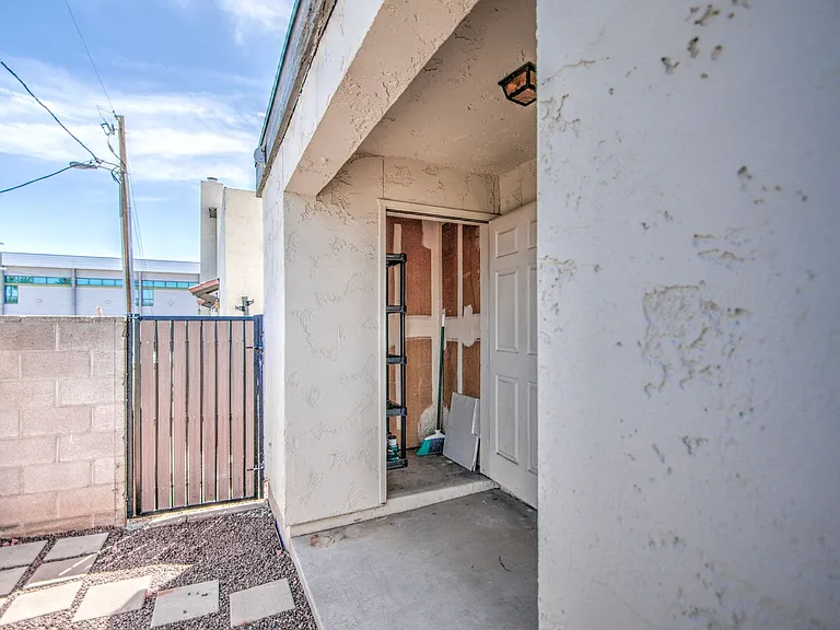7761 N 19th Dr — Photo 35