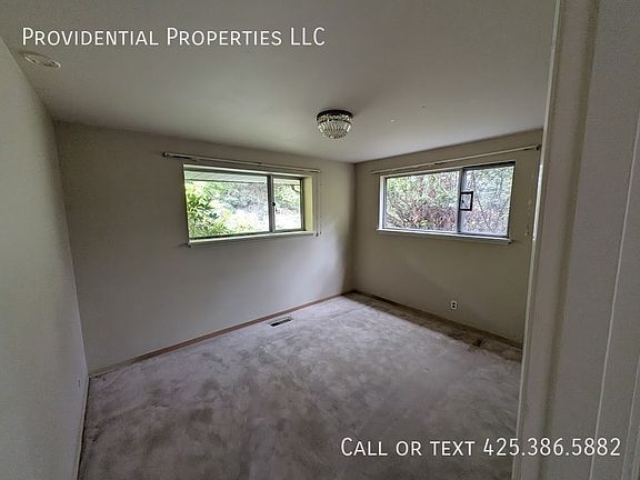 5th image of 714 100th Ave SE