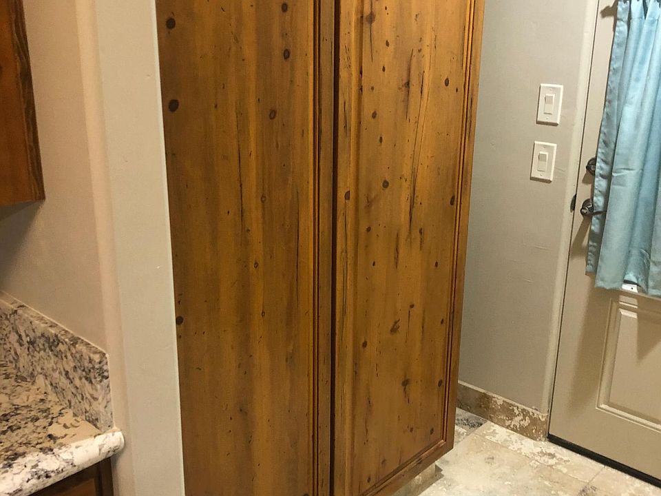 1st image of 5890 E Dixileta Dr