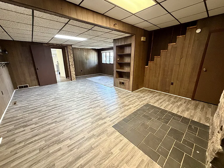 107 W Main St #A — Photo 13