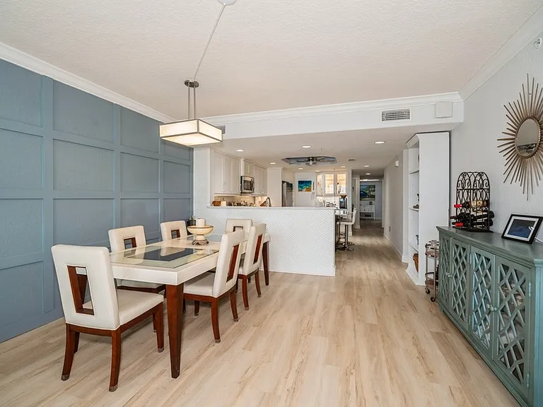 Beautifully updated 3 bedroom, 2 bathroom condo has over 2000sqft.