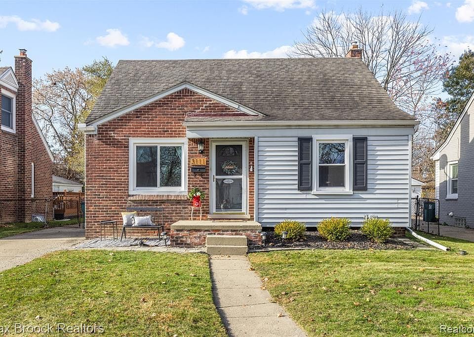 1st image of 3111 Ferris Ave