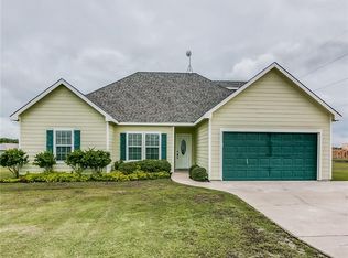 15495 Saddle Ridge Cir, Terrell, TX 75160