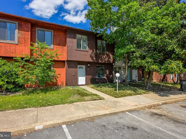 6 Keepsake Pl, Waldorf, MD 20602