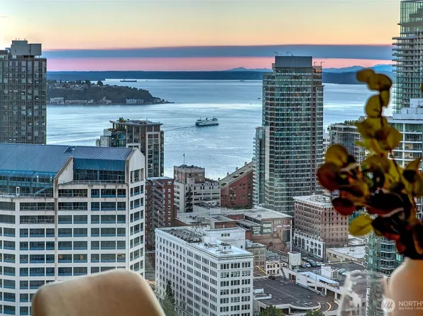 737 Olive Way #3710, Seattle, WA 98101