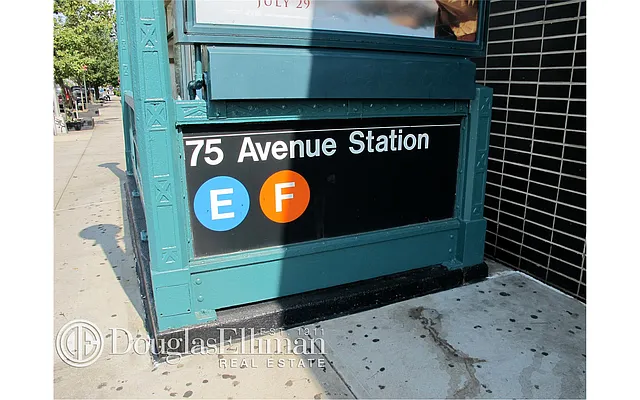 Rented by Douglas Elliman | media 17