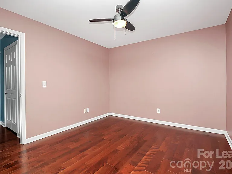 3415 Fallowbrook Forest Dr — Photo 20