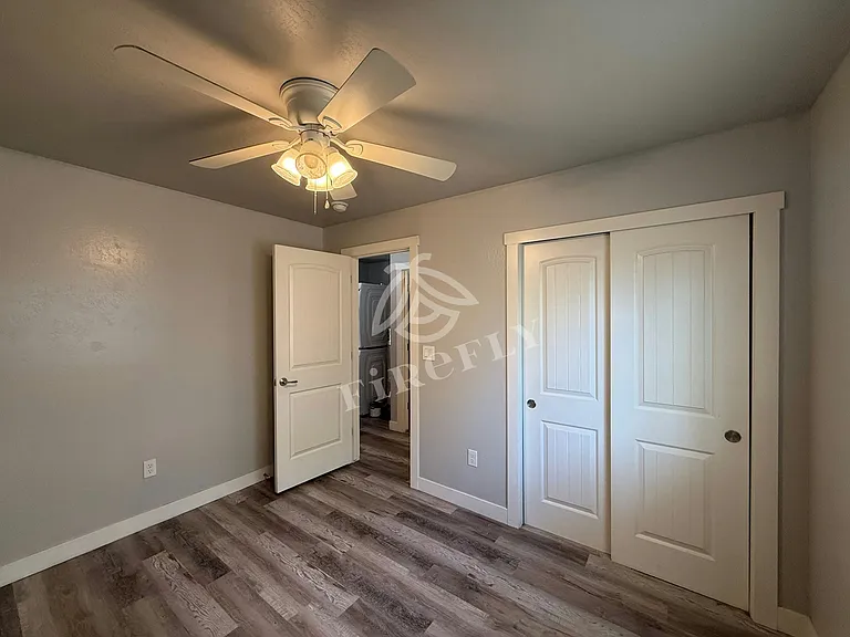1110 W Woodland Lake Rd #C — Photo 17