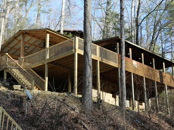 171 Moody Cir, Butler, TN 37640