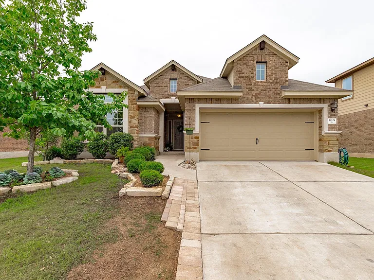 19224 Mangan Way — Photo 1