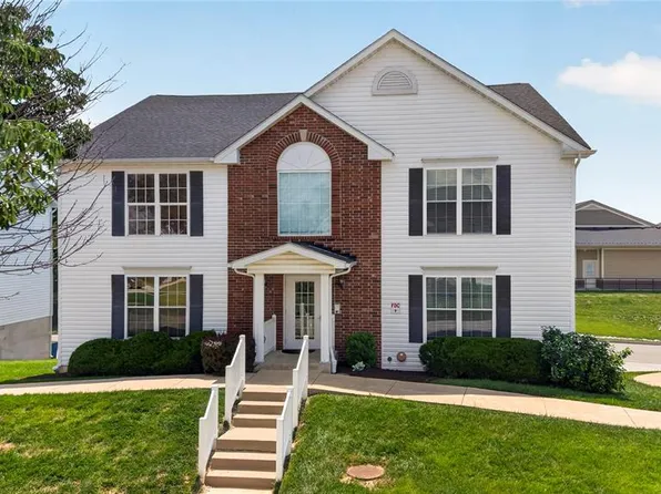 10 Homefield Gardens Dr #17N, O'Fallon, MO 63366