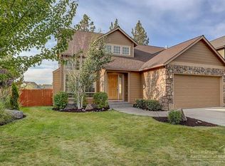 2240 NW Larchleaf Ct, Redmond, OR 97756