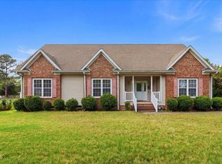 302 Martin Luther King Jr Dr, Smithfield, NC 27577