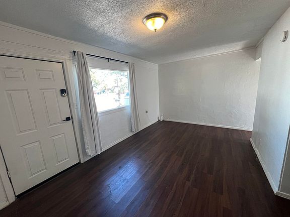 3rd image of 464 E Delano St #1